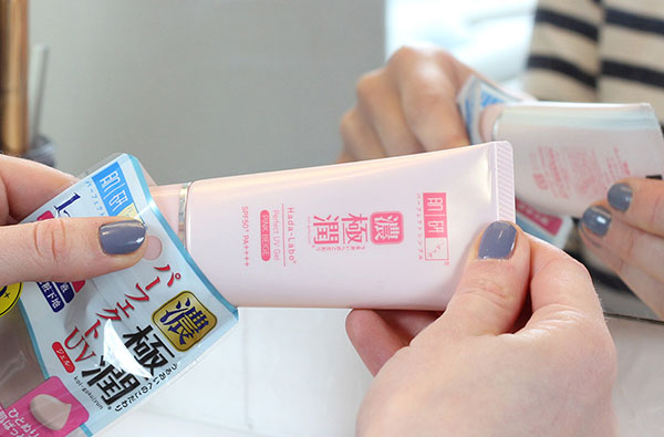 Kem chống nắng Hada Labo 5 in 1 Perfect UV Gel Pink Beige