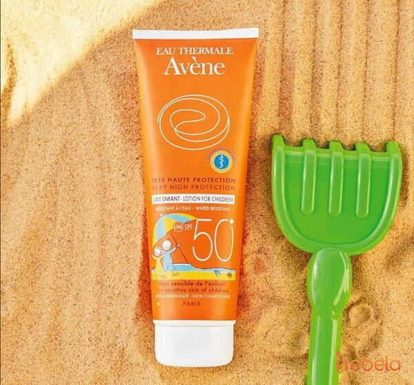 Kem chống nắng Avene Very High Protection Lotion For Children SPF 50+